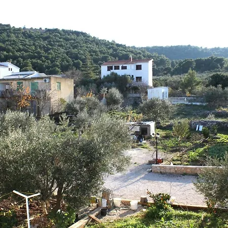 Appartement By The Sea Slatine, Ciovo - 1139