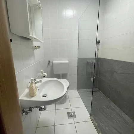 Appartement By The Sea Slatine, Ciovo - 1139 *