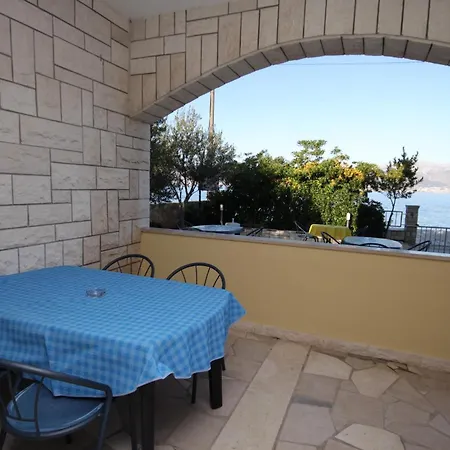 Appartement By The Sea Slatine, Ciovo - 1139 *